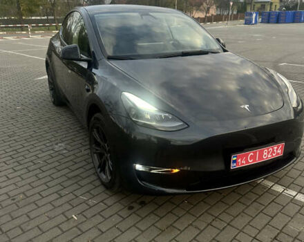 Тесла Model Y 2025 в Коломые на Automoto.ua Серый Тесла Model Y, объемом двигателя 0 л и пробегом 2 тыс. км за 34500 $, фото 1 на Automoto.ua
