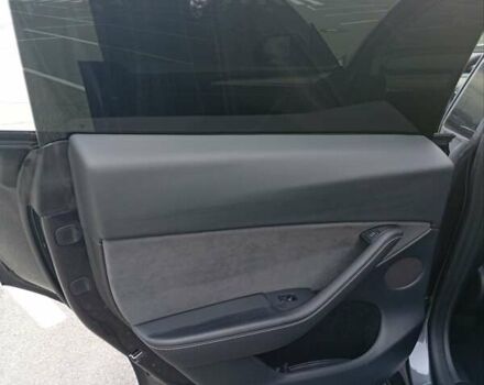 Сірий Тесла Model Y, об'ємом двигуна 0 л та пробігом 8 тис. км за 34700 $, фото 47 на Automoto.ua