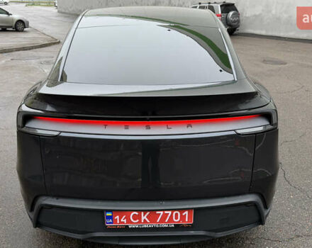 Серый Тесла Model Y, объемом двигателя 0 л и пробегом 4 тыс. км за 53500 $, фото 11 на Automoto.ua