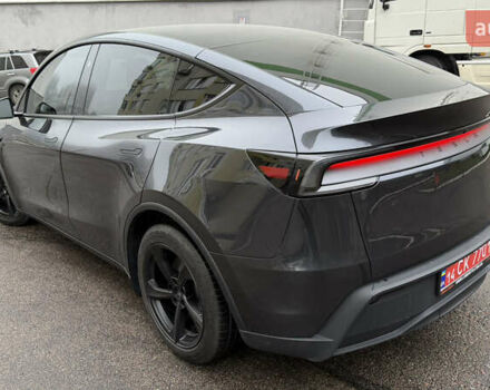 Серый Тесла Model Y, объемом двигателя 0 л и пробегом 4 тыс. км за 53500 $, фото 13 на Automoto.ua