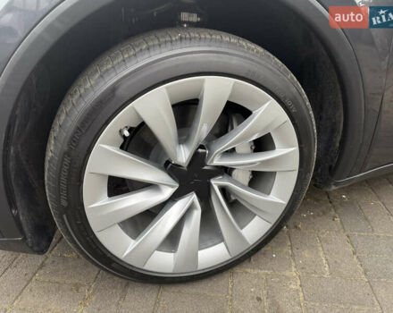 Серый Тесла Model Y, объемом двигателя 0 л и пробегом 3 тыс. км за 52000 $, фото 11 на Automoto.ua