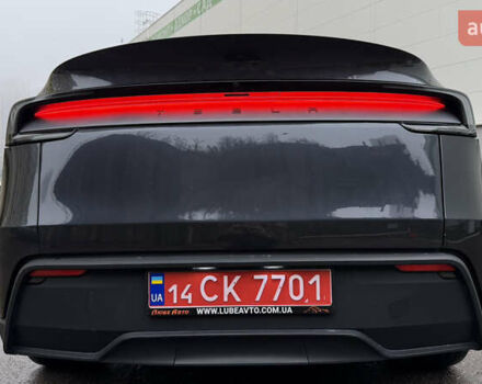 Серый Тесла Model Y, объемом двигателя 0 л и пробегом 4 тыс. км за 53500 $, фото 10 на Automoto.ua