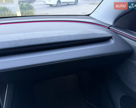 Серый Тесла Model Y, объемом двигателя 0 л и пробегом 4 тыс. км за 54000 $, фото 10 на Automoto.ua