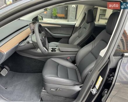 Серый Тесла Model Y, объемом двигателя 0 л и пробегом 2 тыс. км за 33500 $, фото 10 на Automoto.ua