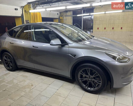 Серый Тесла Model Y, объемом двигателя 0 л и пробегом 1 тыс. км за 35500 $, фото 7 на Automoto.ua