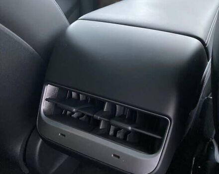 Серый Тесла Model Y, объемом двигателя 0 л и пробегом 11 тыс. км за 35500 $, фото 28 на Automoto.ua