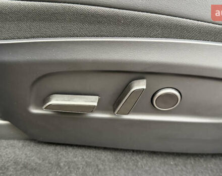 Серый Тесла Model Y, объемом двигателя 0 л и пробегом 4 тыс. км за 53500 $, фото 21 на Automoto.ua