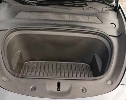 Сірий Тесла Model Y, об'ємом двигуна 0 л та пробігом 8 тис. км за 34700 $, фото 12 на Automoto.ua