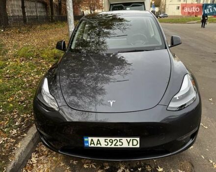 Серый Тесла Model Y, объемом двигателя 0 л и пробегом 5 тыс. км за 35700 $, фото 5 на Automoto.ua