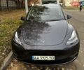 Серый Тесла Model Y, объемом двигателя 0 л и пробегом 5 тыс. км за 35700 $, фото 5 на Automoto.ua