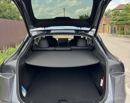 Серый Тесла Model Y, объемом двигателя 0 л и пробегом 2 тыс. км за 61900 $, фото 4 на Automoto.ua