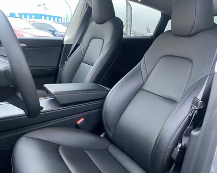 Серый Тесла Model Y, объемом двигателя 0 л и пробегом 11 тыс. км за 35500 $, фото 9 на Automoto.ua