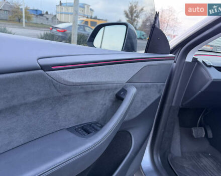 Серый Тесла Model Y, объемом двигателя 0 л и пробегом 4 тыс. км за 54000 $, фото 11 на Automoto.ua