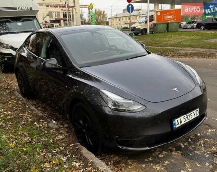 Серый Тесла Model Y, объемом двигателя 0 л и пробегом 5 тыс. км за 35700 $, фото 4 на Automoto.ua