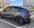 Серый Тесла Model Y, объемом двигателя 0 л и пробегом 44 тыс. км за 33000 $, фото 1 на Automoto.ua