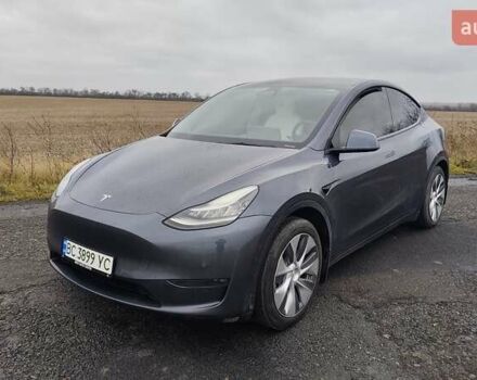 Серый Тесла Model Y, объемом двигателя 0 л и пробегом 112 тыс. км за 18300 $, фото 1 на Automoto.ua