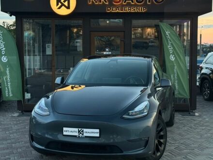 Серый Тесла Model Y, объемом двигателя 0 л и пробегом 107 тыс. км за 21300 $, фото 1 на Automoto.ua