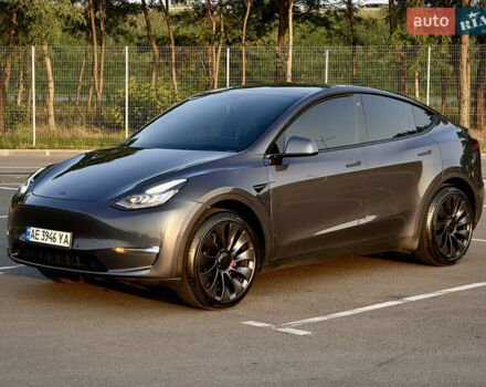 Сірий Тесла Model Y, об'ємом двигуна 0 л та пробігом 96 тис. км за 23999 $, фото 1 на Automoto.ua