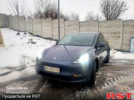 Серый Тесла Model Y, объемом двигателя 0.38 л и пробегом 150 тыс. км за 25500 $, фото 1 на Automoto.ua