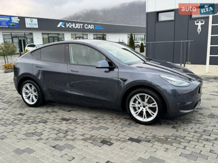 Серый Тесла Model Y, объемом двигателя 0 л и пробегом 128 тыс. км за 20300 $, фото 1 на Automoto.ua