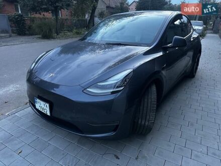 Тесла Model Y 2020 в Хусте на Automoto.ua Серый Тесла Model Y, объемом двигателя 0 л и пробегом 91 тыс. км за 24900 $, фото 1 на Automoto.ua
