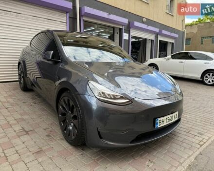 Серый Тесла Model Y, объемом двигателя 0 л и пробегом 99 тыс. км за 24500 $, фото 1 на Automoto.ua