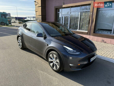 Серый Тесла Model Y, объемом двигателя 0 л и пробегом 59 тыс. км за 22300 $, фото 1 на Automoto.ua