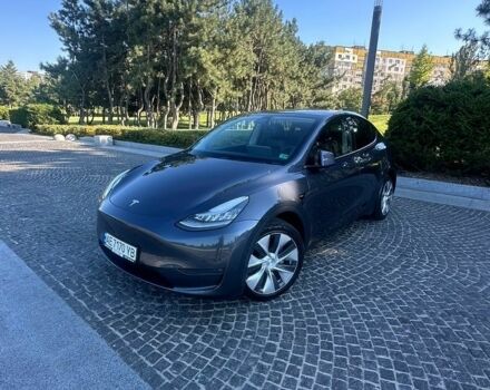 Серый Тесла Model Y, объемом двигателя 0 л и пробегом 143 тыс. км за 18999 $, фото 1 на Automoto.ua