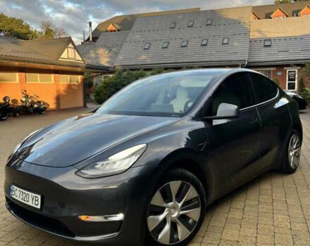 Серый Тесла Model Y, объемом двигателя 0 л и пробегом 117 тыс. км за 22000 $, фото 1 на Automoto.ua