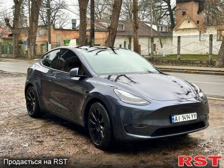 Серый Тесла Model Y, объемом двигателя 0 л и пробегом 11300 тыс. км за 23000 $, фото 1 на Automoto.ua