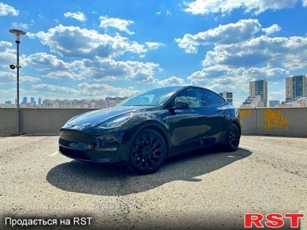 Тесла Model Y 2020 в Одессе на Automoto.ua Серый Тесла Model Y, объемом двигателя 0.38 л и пробегом 67 тыс. км за 20000 $, фото 1 на Automoto.ua