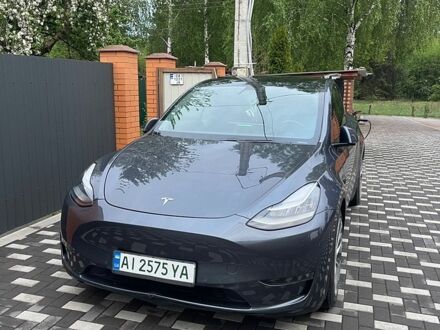 Серый Тесла Model Y, объемом двигателя 0 л и пробегом 110 тыс. км за 20400 $, фото 1 на Automoto.ua
