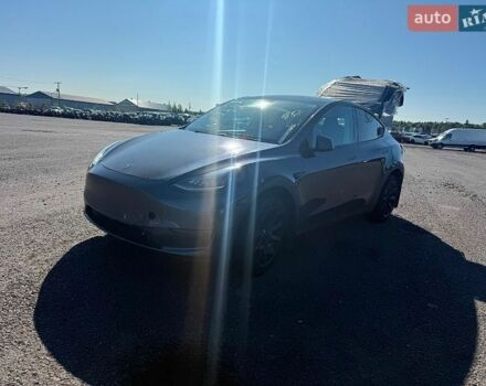 Серый Тесла Model Y, объемом двигателя 0 л и пробегом 110 тыс. км за 12200 $, фото 1 на Automoto.ua