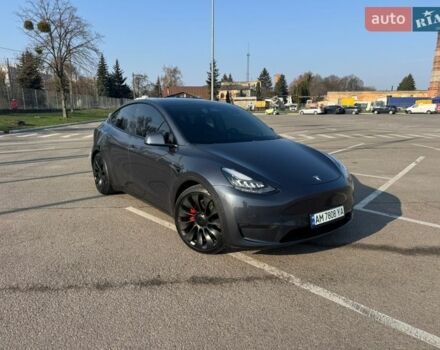 Серый Тесла Model Y, объемом двигателя 0 л и пробегом 47 тыс. км за 24900 $, фото 1 на Automoto.ua