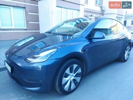Серый Тесла Model Y, объемом двигателя 0 л и пробегом 147 тыс. км за 22300 $, фото 1 на Automoto.ua