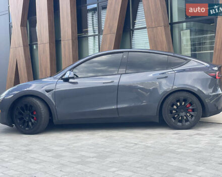 Серый Тесла Model Y, объемом двигателя 0 л и пробегом 90 тыс. км за 22000 $, фото 1 на Automoto.ua