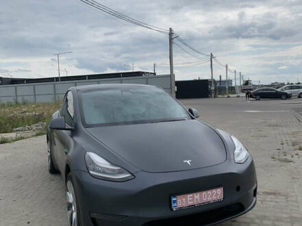 Тесла Model Y 2020 в Львове на Automoto.ua Серый Тесла Model Y, объемом двигателя 0 л и пробегом 170 тыс. км за 22900 $, фото 1 на Automoto.ua
