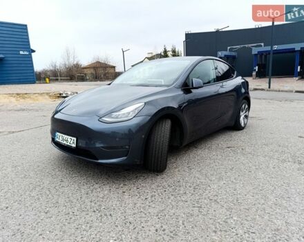 Серый Тесла Model Y, объемом двигателя 0 л и пробегом 167 тыс. км за 22300 $, фото 1 на Automoto.ua