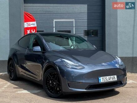 Тесла Model Y 2020 в Киеве на Automoto.ua Серый Тесла Model Y, объемом двигателя 0 л и пробегом 123 тыс. км за 23999 $, фото 1 на Automoto.ua