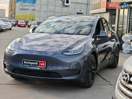 Серый Тесла Model Y, объемом двигателя 0 л и пробегом 106 тыс. км за 20990 $, фото 1 на Automoto.ua