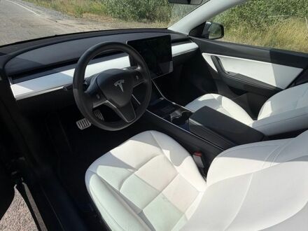 Серый Тесла Model Y, объемом двигателя 0 л и пробегом 78 тыс. км за 24500 $, фото 1 на Automoto.ua