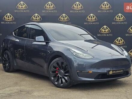 Тесла Model Y 2021 в Киеве на Automoto.ua Серый Тесла Model Y, объемом двигателя 0 л и пробегом 97 тыс. км за 25300 $, фото 1 на Automoto.ua