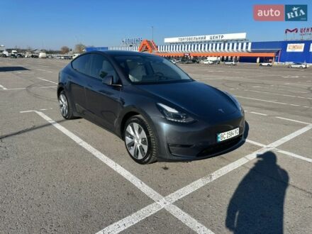 Серый Тесла Model Y, объемом двигателя 0 л и пробегом 94 тыс. км за 23900 $, фото 1 на Automoto.ua