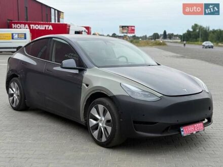 Серый Тесла Model Y, объемом двигателя 0 л и пробегом 225 тыс. км за 17900 $, фото 1 на Automoto.ua