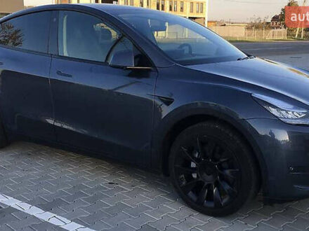 Тесла Model Y 2021 в Львове на Automoto.ua Серый Тесла Model Y, объемом двигателя 0 л и пробегом 25 тыс. км за 20500 $, фото 1 на Automoto.ua
