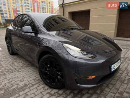 Серый Тесла Model Y, объемом двигателя 0 л и пробегом 61 тыс. км за 21800 $, фото 1 на Automoto.ua