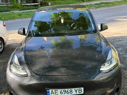 Серый Тесла Model Y, объемом двигателя 0 л и пробегом 54 тыс. км за 18500 $, фото 1 на Automoto.ua