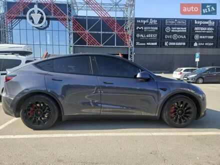 Тесла Model Y 2021 в Ивано-Франковске на Automoto.ua Серый Тесла Model Y, объемом двигателя 0 л и пробегом 87 тыс. км за 23777 $, фото 1 на Automoto.ua