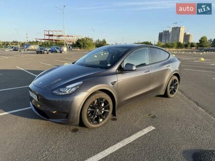 Сірий Тесла Model Y, об'ємом двигуна 0 л та пробігом 82 тис. км за 27000 $, фото 1 на Automoto.ua