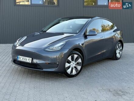 Серый Тесла Model Y, объемом двигателя 0 л и пробегом 105 тыс. км за 21900 $, фото 1 на Automoto.ua